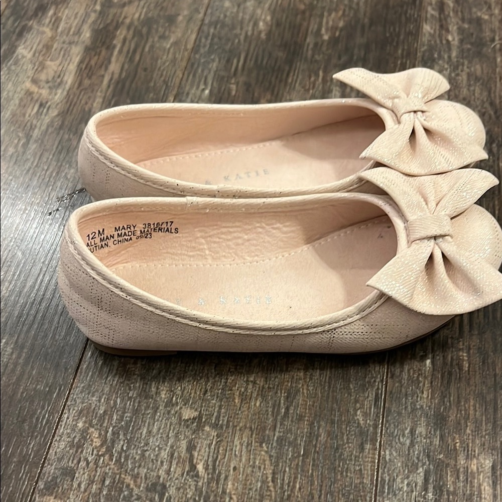 Pastel Pink Bow Flats - Picture 6 of 8
